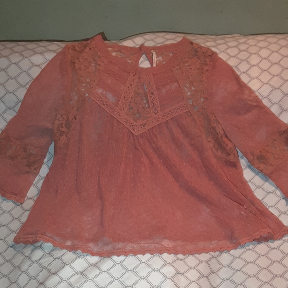 🌻HP🌻 Free People sheer top Med coral blush pink